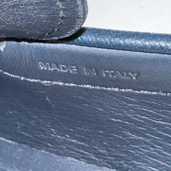 Prada Saffiano Leather Driver - Picture 12 of 12